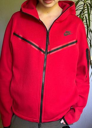 Nike tech fleece 2