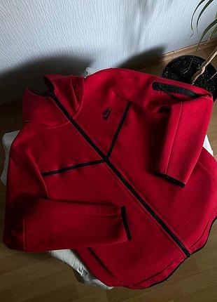 Nike tech fleece 7