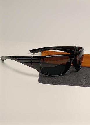 🕶️🕶️ сонцезахисні окуляри в глянсовій оправі та спортивному стилі 🕶️🕶️