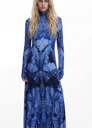 Платье женское фирмы desigual
