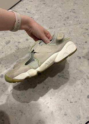 Зручні найки nike air rift