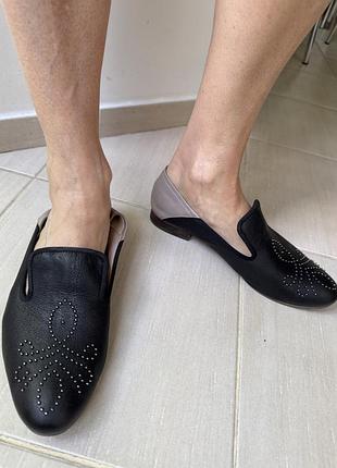 Продам шкіряні лофери clarks