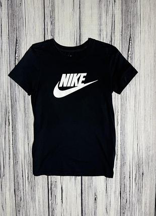 Nike футболка оригинал черная xs размер женская