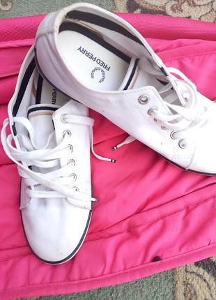 Кеды белые  fred perry разм 40-39