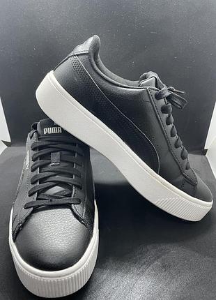 Puma viki stacked