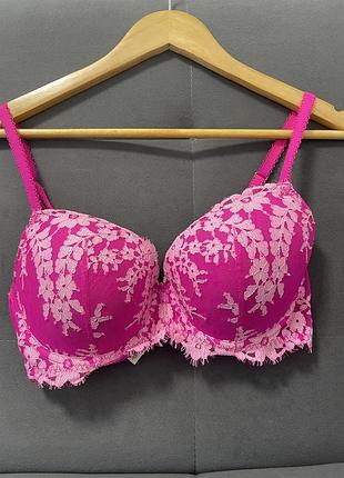 Яскравий мереживний бюстгальтер victoria's secret dream angels lined demi bra 36d (80d)