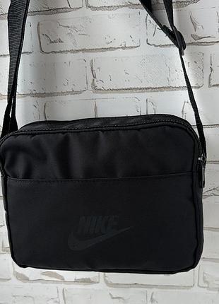 Текстильная горизонтальная сумка на два основных отдела nike 7
