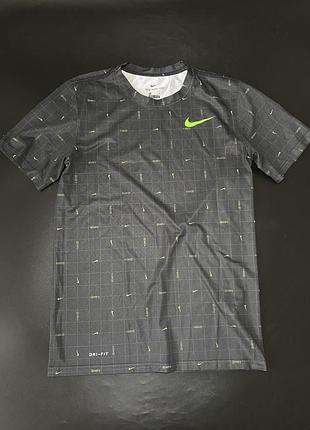 Футболка nike