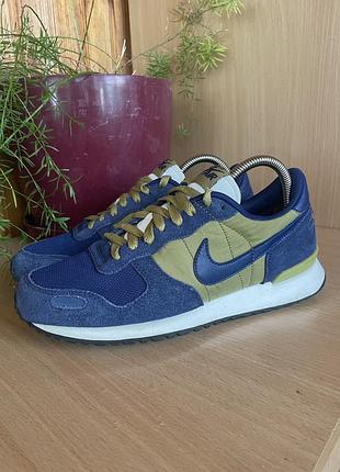 Кросівки nike air vortex розмір 42 устілка 26 см.
