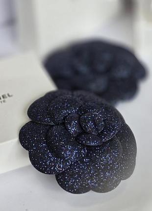 Оригинал пен брошь камелия камелия chanel новогодняя коллекция 2025