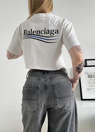 Укорочена футболка balenciaga