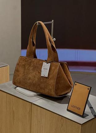 Сумка из замши zara