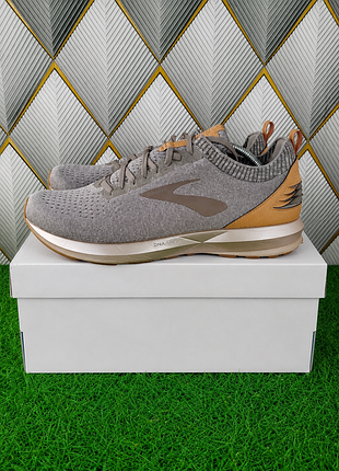 Кроссовки brooks 2