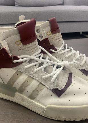 Adidas rivalry rm high у кольоровій гамі "white burgundy