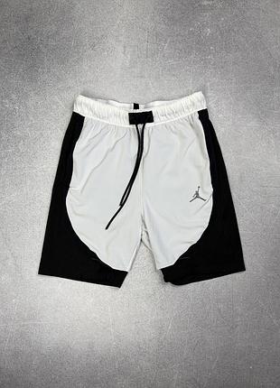 Jordan dri fit шорти спортивні білі чорні оригінал s