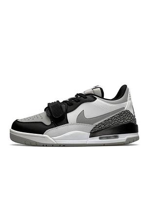Чоловічі кросівки nike air jordan legacy 312 low m white black grey розпродаж