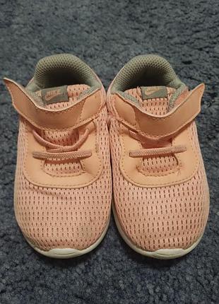Оригінальні дитячі кросівки nike  розмір 23,5