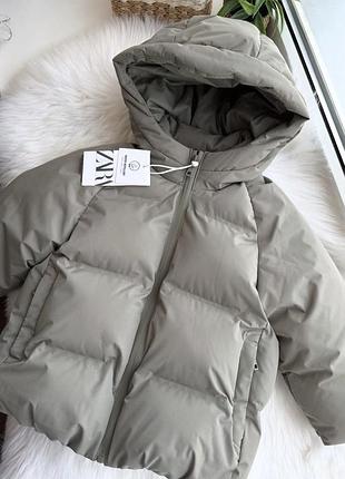 Курточка zara