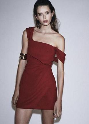 Дуже гарна сукня zara нова