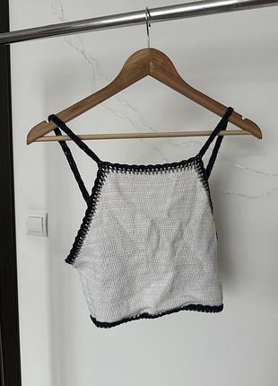 В’язаний кроп-топ pull&bear
