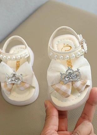 Босоножки детские