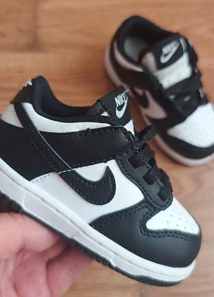 Оригинальные nike р22 длина стельки по факту 14см