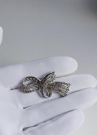 Винтажная брошь с марказитами, бижутерия.
