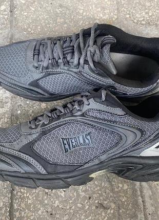 Кросівки чоловічі everlast jog series 43