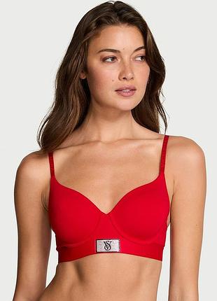 Бюстгальтер victoria's secret с логотипом из страз