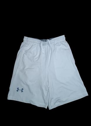 Белые спортивные шорты under armour