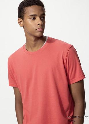 Футболка uniqlo dry colour crew neck t-shirt