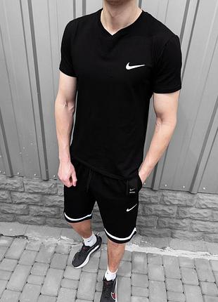 Чоловічий костюм nike