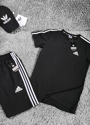 Чоловічий костюм adidas