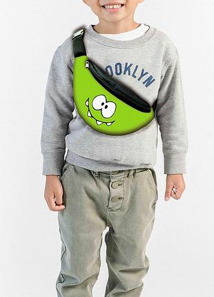 Сумка-бананка дитяча ам ням "om nom" з принтом, 32х15см, сумка для хлопчика через плече (00154)