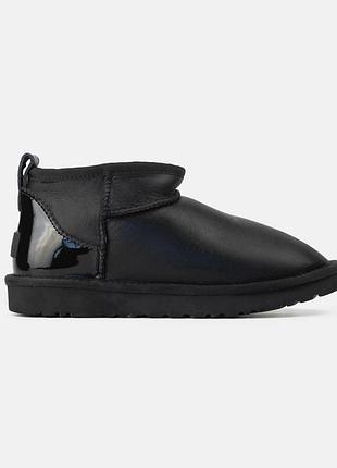 Чорні жіночі уги ugg ultra mini leather black lacquer х угг ультра міні 38
