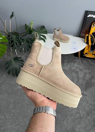 Женские бежевые ботинки ugg neumel chelsea platform beige х угг ньюмел 39