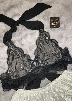 Мереживний топ жіночий m&s на завʼязках s