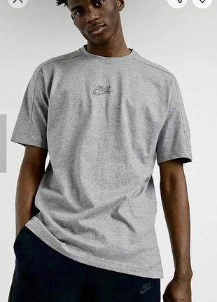 Футболка nike tech