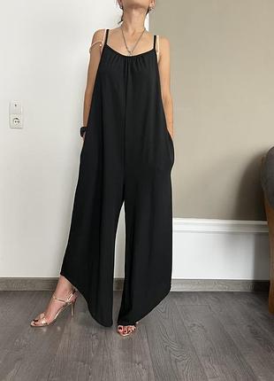 Комбінезон жіночий чорний shein s/m