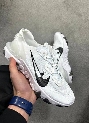 Nike react white 5