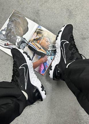Nike react black white 3