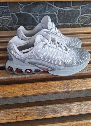 Кроссовки nike 37.5 размер
