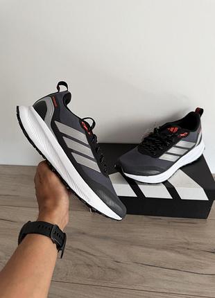 Кросівки демосезонні adidas water repellent оригінал