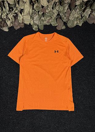 Футболка under armour