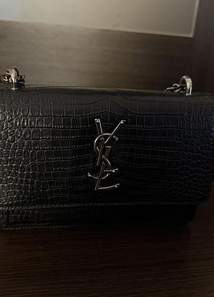 Сумочка під рептилію у стилі ysl