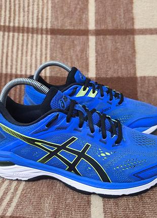 Кроссовки asics