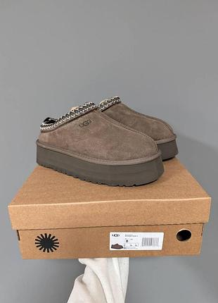 Женские бежевые замшевые угги ugg tazz platform hickory х угг тасмен 37