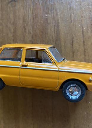 Коллекционная модель советского легкового автомобиля заз-968 запорожец , 1:43