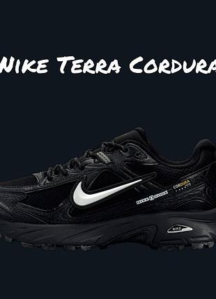 Nike terra cordura black white