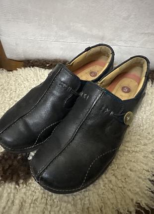 Туфли clarks structured натуральная кожа женские барифуты